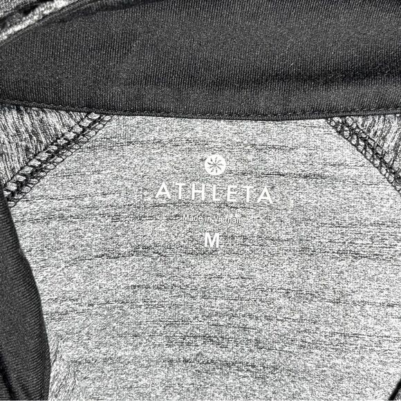 Athleta Half Zip Pullover RETAIL $88 - Picture 6 of 6